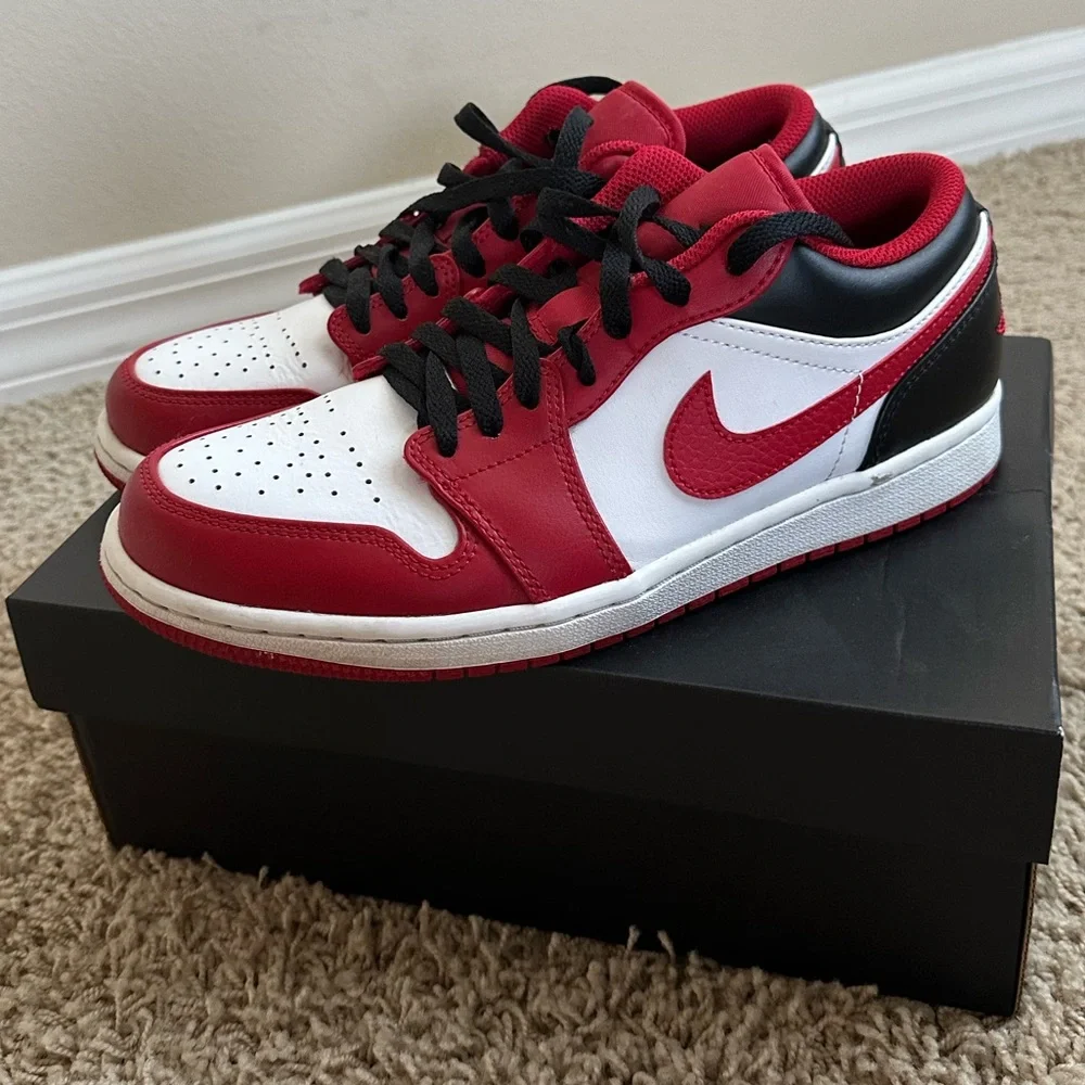 Air Jordan 1 Low